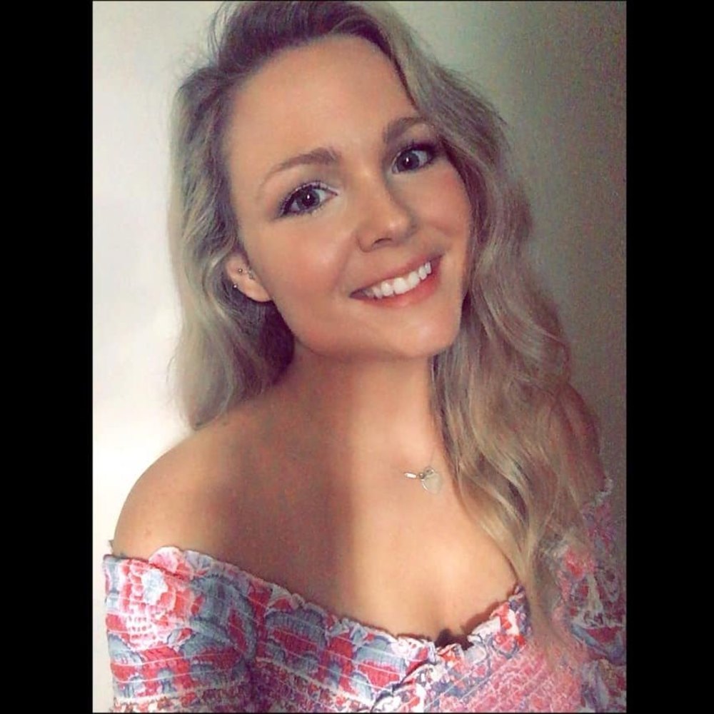 Meet your Posher, Sabrina